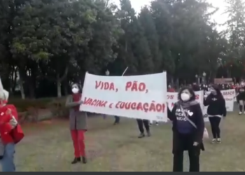 POÇOS DE CALDAS | Ato contra Bolsonaro também é aderido na cidade