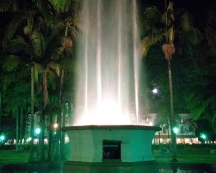 POÇOS DE CALDAS | Fonte Luminosa volta a funcionar após manutenção