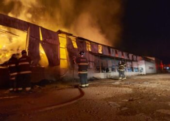 SÃO JOSÉ DO RIO PARDO |  Fábrica pega fogo na zona rural