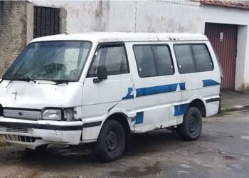 POÇOS DE CALDAS | Projeto de Lei determina prazo para retirada de veículos e carcaças abandonadas em vias públicas
