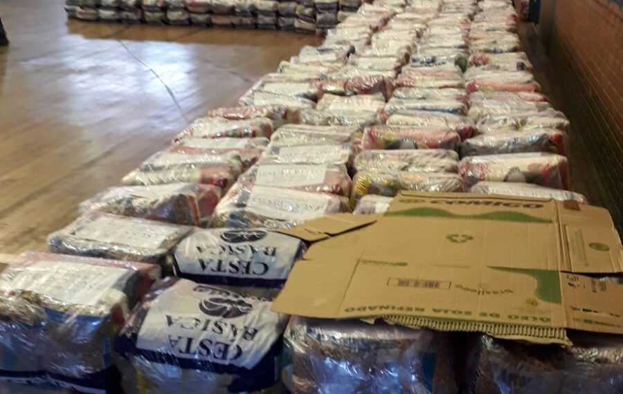 POÇOS DE CALDAS | 18ª Região da Polícia Militar recebe 5.800 cestas básicas para doar