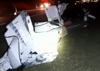 MOCOCA | Fiorino fica destruída em acidente na SP 340 e motorista sai ileso