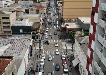 POÇOS DE CALDAS | Feriado em SP aumenta trânsito de turistas na cidade
