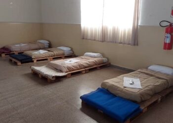 FRIO INTENSO | Prefeituras organizam abrigos para moradores de rua
