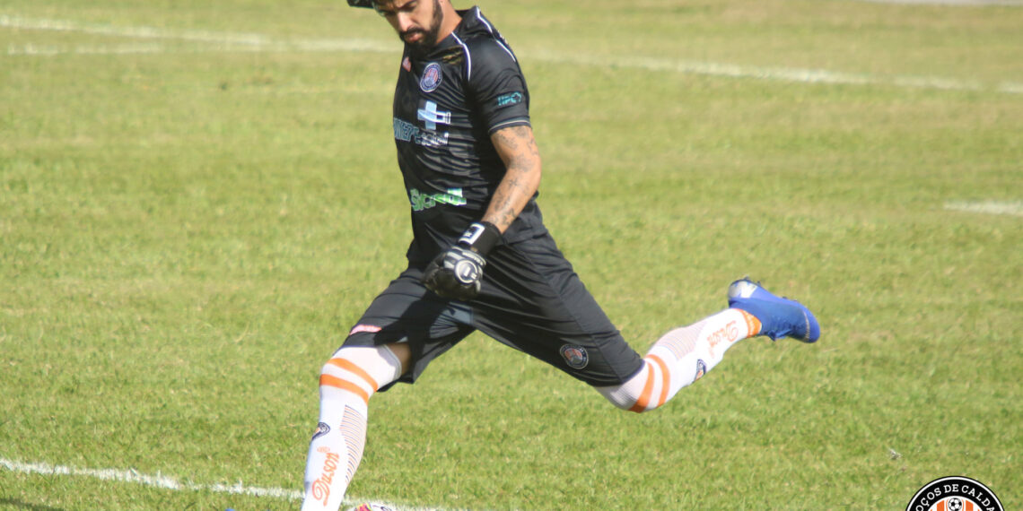 POÇOS DE CALDAS | Vulcão acerta o retorno do goleiro Luiz Felipe