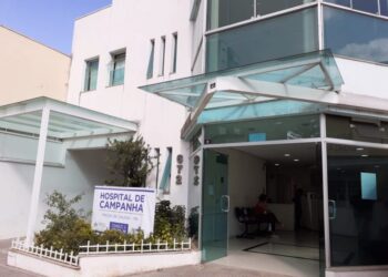 Leitos de UTI do Hospital de Campanha de Poços serão desativados nesta terça (31)