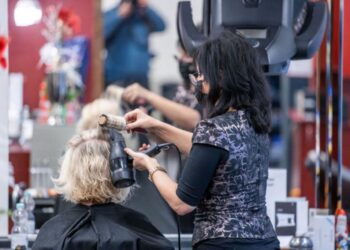 POÇOS DE CALDAS | Cidade lidera geração de empregos no Sul de Minas