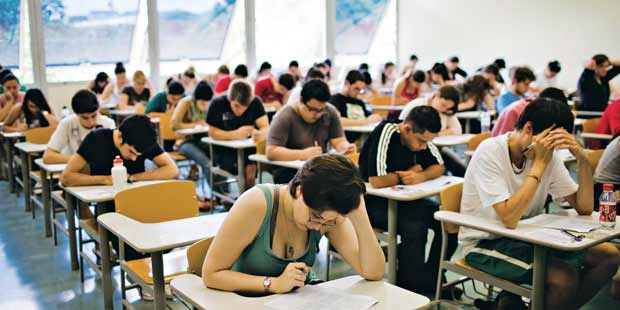 EDUCAÇÃO | Fuvest abre inscrições para vestibular 2022