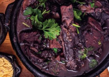 POÇOS DE CALDAS | Paróquia São Judas vende feijoada no domingo