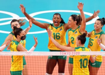 POÇOS DE CALDAS | Brasil avança para finais no vôlei e canoagem