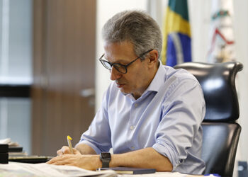 MINAS GERAIS | Governo anuncia pagamento de férias-prêmio