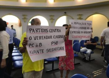 Ato pacífico defende vereador que comparou nazismo e fascismo com ideologia de gênero