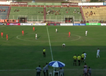Vulcão empata na volta da torcida no Ronaldão