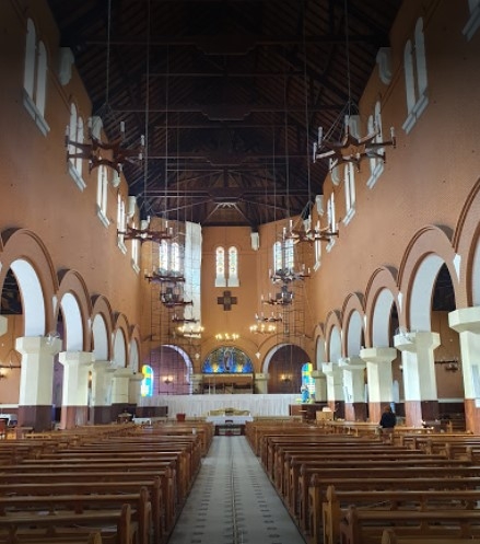 Igreja é invadida e tem microfones furtados