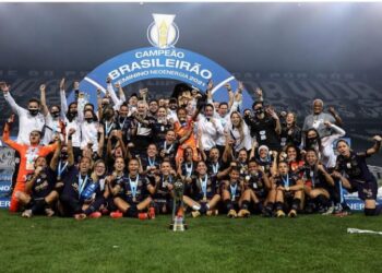 Time de futebol feminino do Corinthians conquista tricampeonato brasileiro