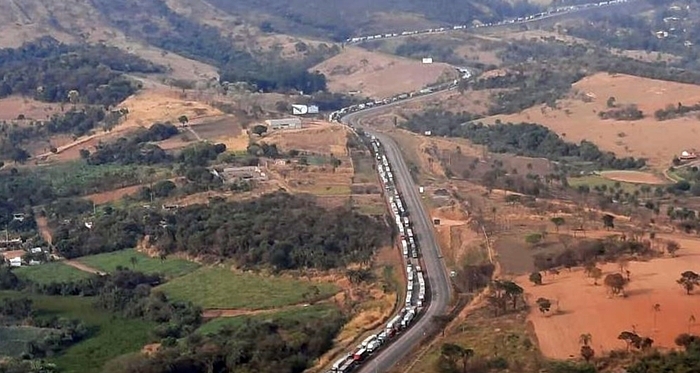 Veja últimas atualizações de paralisação em rodovias da região