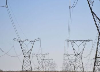 Conta de luz fica mais cara a partir de hoje