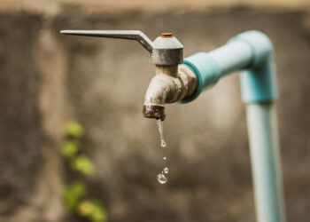 Com reservatório em 40% da capacidade, cidade começa racionamento de água