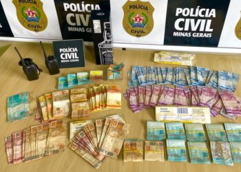 Polícia Civil de Poços de Caldas prende três suspeitos, apreende droga e R$ 22 mil