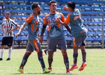 Poços de Caldas FC estreia neste domingo no Campeonato Mineiro