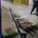 Homem é detido suspeito de furtar calha em Poços de Caldas