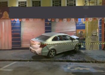 Motorista fica ferido após acidente na Vila Cruz em Poços de Caldas