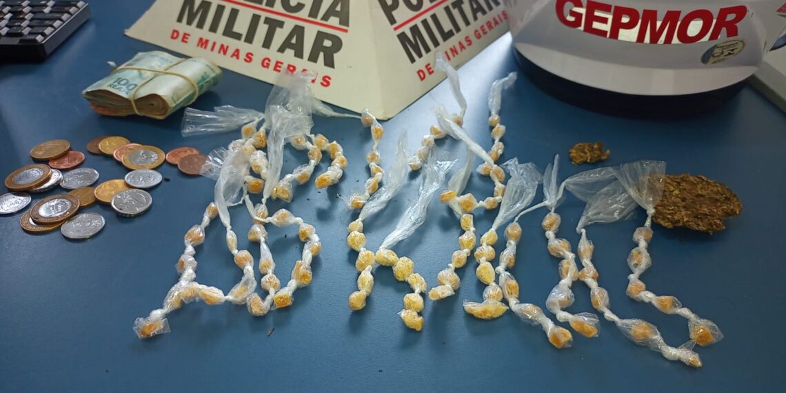 Polícia Militar apreende adolescente por tráfico de drogas