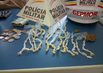 Polícia Militar apreende adolescente por tráfico de drogas