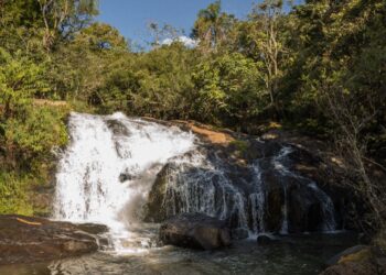 Prefeitura de Caldas abre inscrições para concessão da Cascata Antônio Monteiro