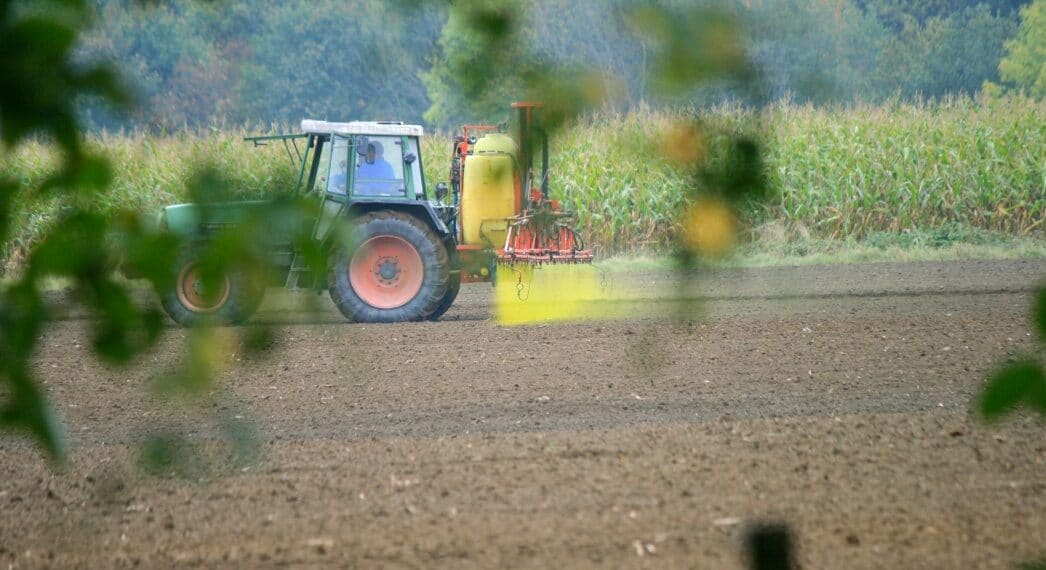 Após ter moradia invadida por produtos tóxicos, trabalhadora de Poços será indenizada