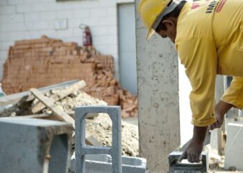 Inscrições para curso gratuito de Pedreiro Básico seguem até sexta (8)