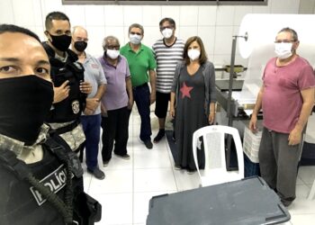 Vereadora sugere que detentos do presídio de Poços produzam fraldas geriátricas