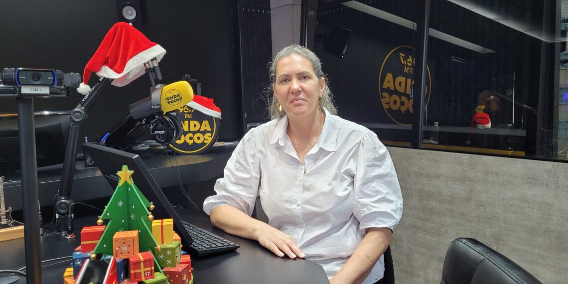 Alta de atendimentos do Hospital de Campanha de Poços é abordada no Onda In Foco