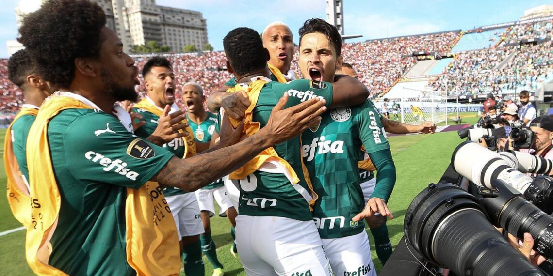 Palmeiras é tricampeão da Copa Libertadores da América