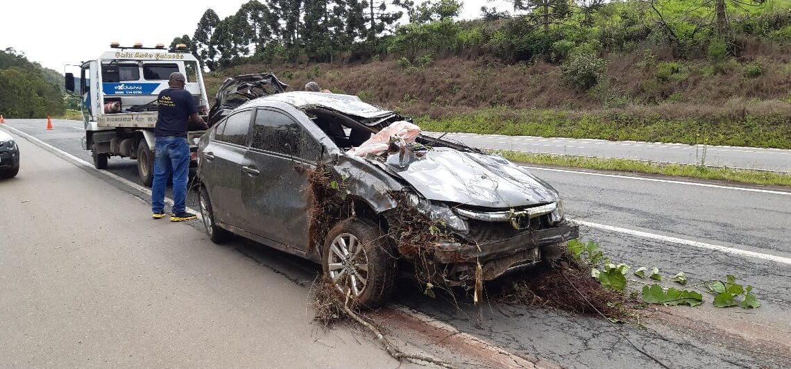 Acidente é registrado na BR-267 em Poços de Caldas