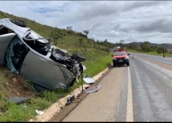 Acidente deixa três feridos na Rodovia do Contorno em Poços de Caldas