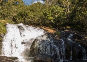Prefeitura de Caldas prorroga prazo de inscrições para concessão da Cascata Antônio Monteiro