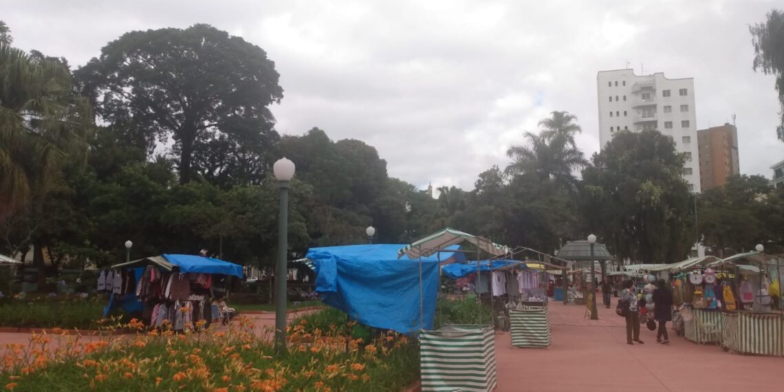 Expo-Arte de Rua e Fearpo funcionam nesta terça em Poços de Caldas