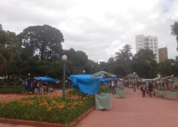 Expo-Arte de Rua e Fearpo funcionam nesta terça em Poços de Caldas