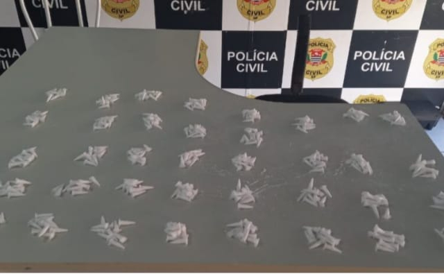 Guarda Civil Municipal apreende 370 pinos de cocaína em Mogi Guaçu