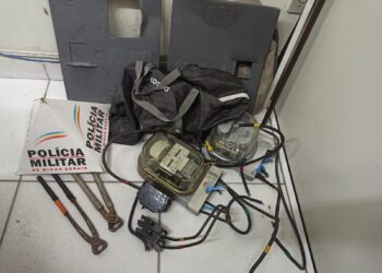 Dupla é presa após tentar furtar fios de rede elétrica em Poços de Caldas