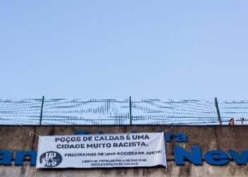 Unidade Popular pelo Socialismo núcleo Poços realiza manifestação contra o racismo