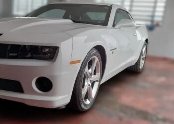 Policiamento turístico em Poços de Caldas terá como viatura Chevrolet Camaro