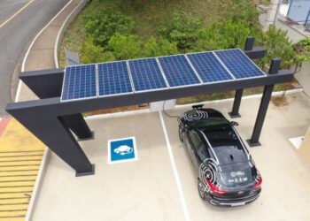 Eletropostos serão instalados em Poços de Caldas no dia 6 de novembro