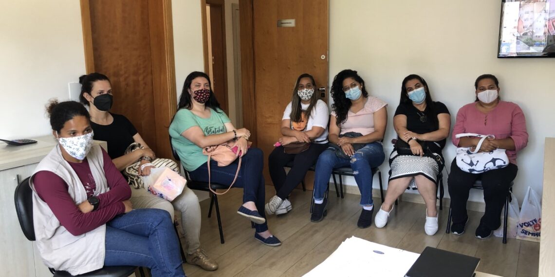 Agentes de Saúde e de Endemias cobram salário base e Plano de Carreira da prefeitura