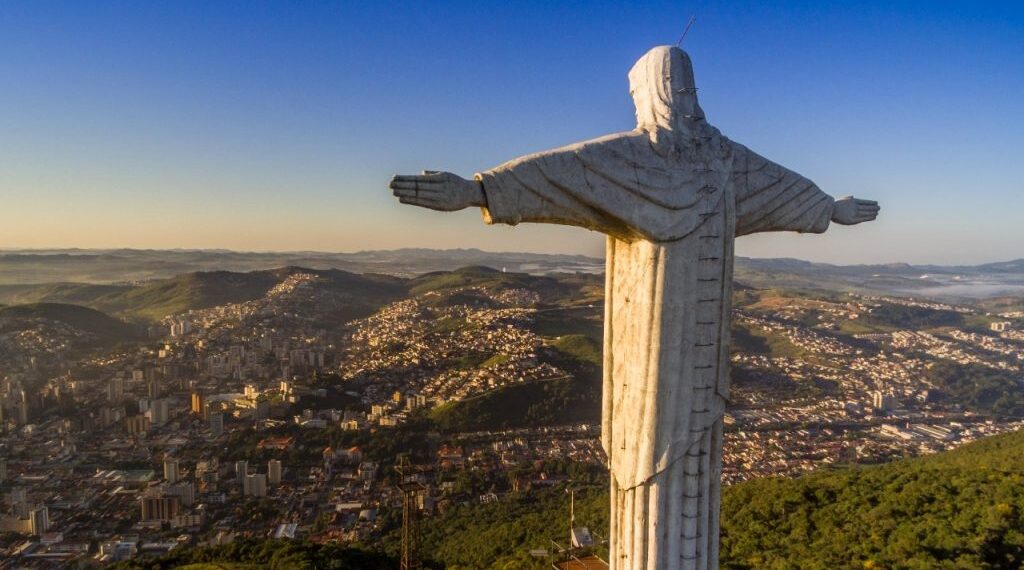 Rampa de Voo livre é incluída à área de concessão de pontos turísticos em Poços de Caldas