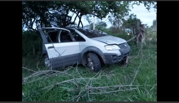 Duas mulheres ficam feridas após sofrerem acidente próximo a São José do Rio Pardo