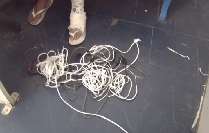 Homem é flagrado novamente furtando fiação de enfeites natalinos em Poços de Caldas