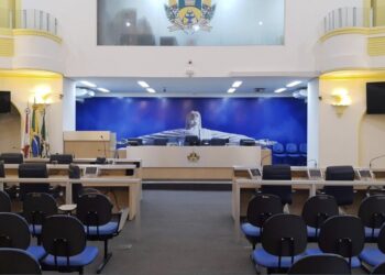 Câmara de Poços realiza extraordinária nesta quinta com cinco Projetos de Lei em pauta