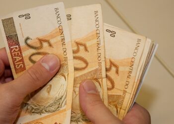 Economista dá dicas de como usar o 13º salário
